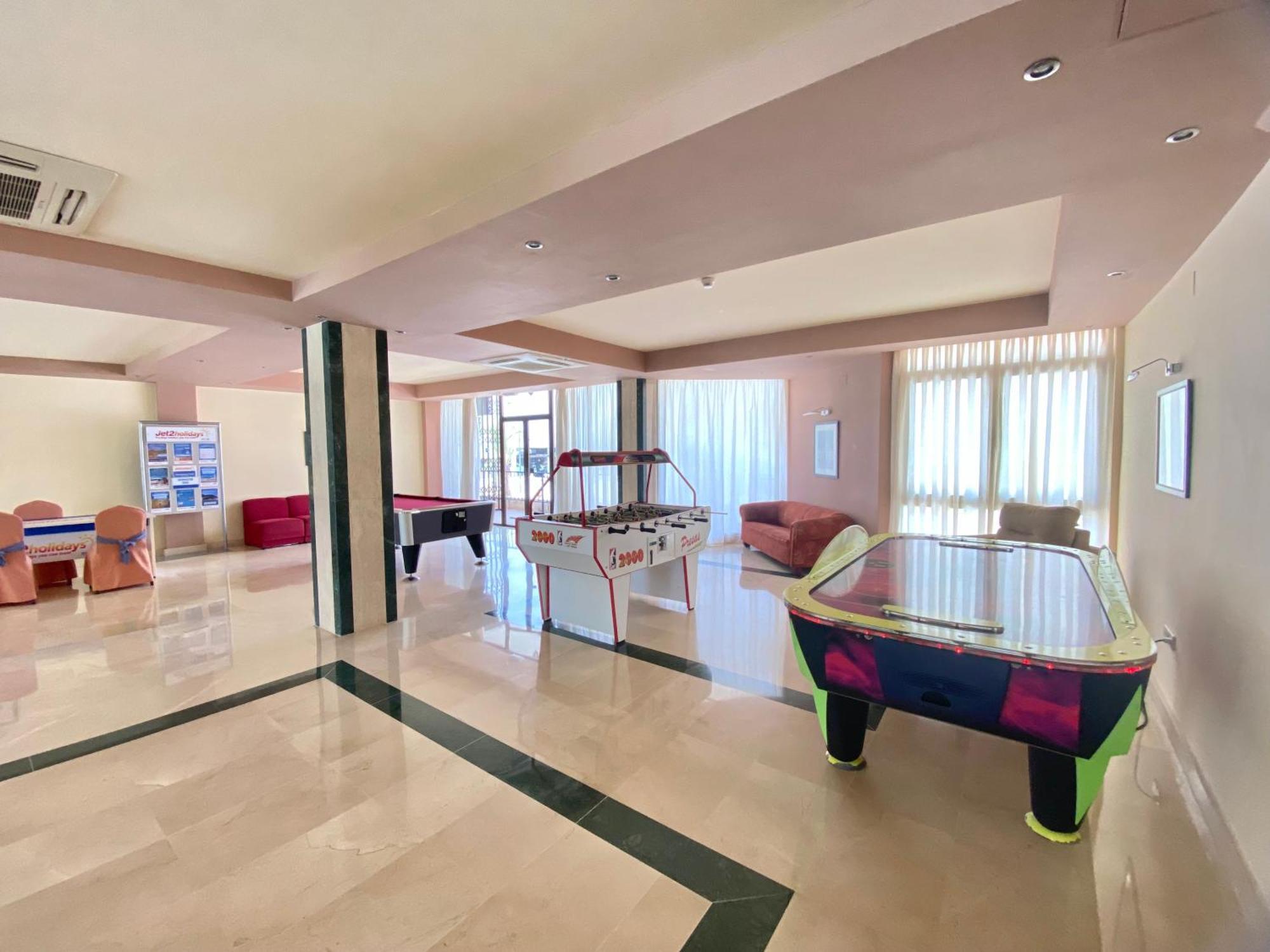 Apartamentos Ms Pepita Бенальмадена Екстер'єр фото